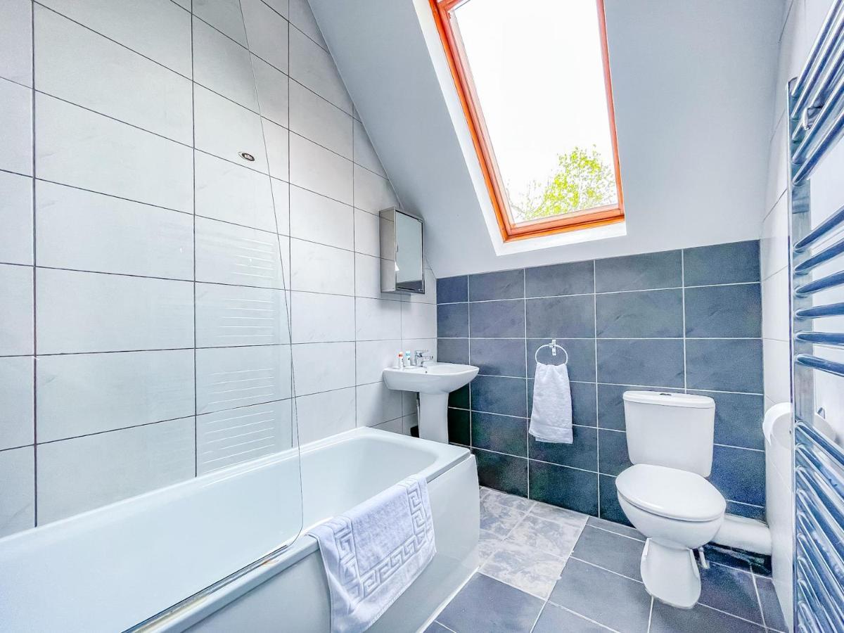 *Rg9Bc* For Your Most Relaxed & Cosy Stay + Free Parking + Free Fast Wifi * Leeds (West Yorkshire) Exterior foto